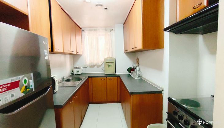 "2BR Condo for Rent in One Orchard Road, Eastwood City, Quezon City"05