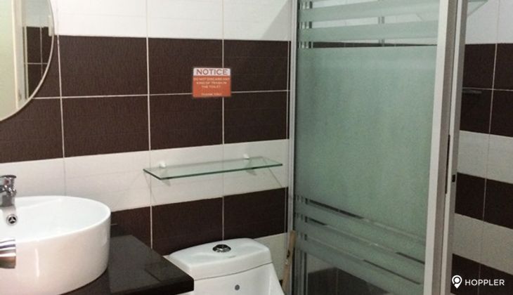 "2BR Condo for Rent in Grand Eastwood Palazzo, Eastwood City, Quezon City"06