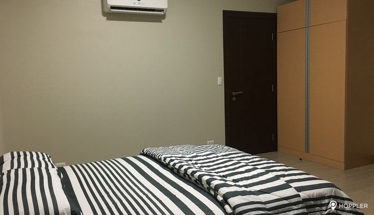 "1BR Condo for Rent in , Salcedo Village, Makati"05