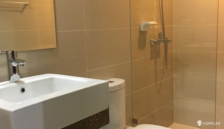 "1BR Condo for Rent in , Salcedo Village, Makati"09