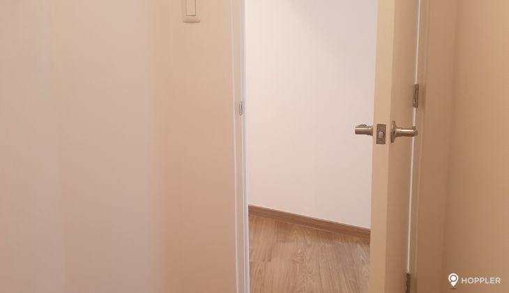 "2BR Condo for Rent in The Rise Makati, San Antonio Village, Makati"03