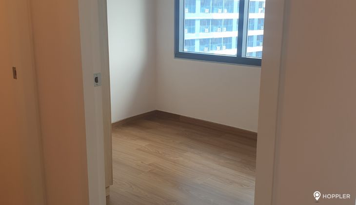 "2BR Condo for Rent in The Rise Makati, San Antonio Village, Makati"02