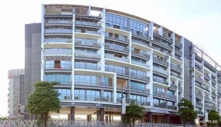 "2BR Condo for Rent in St. Moritz, Mckinley West, Taguig"07