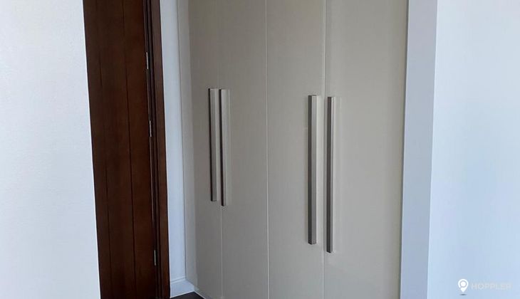 "2BR Condo for Rent in The Suites at One Bonifacio High Street, BGC - Bonifacio Global City, Taguig"05