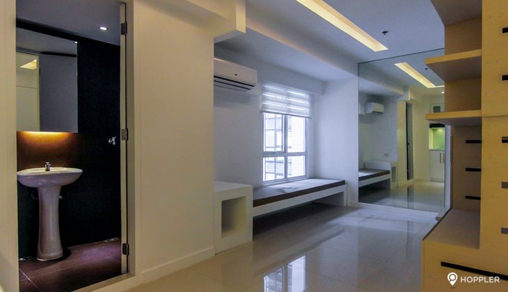 "2BR Condo for Rent in Fort Victoria, BGC - Bonifacio Global City, Taguig"02