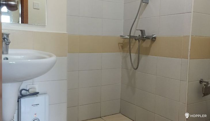 "2BR Condo for Rent in The Trion Towers, BGC - Bonifacio Global City, Taguig"10