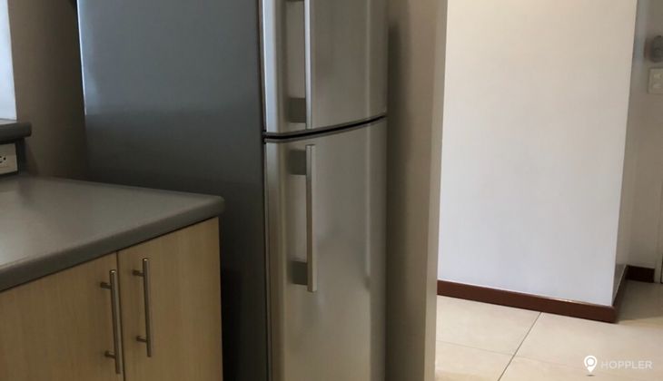 "2BR Condo for Rent in The Columns Legaspi, Legazpi Village, Makati"10