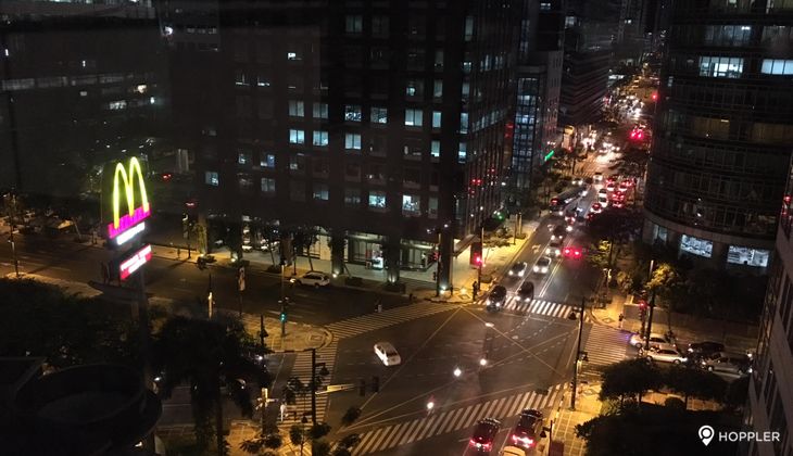 "2BR Condo for Rent in Icon Residences, BGC - Bonifacio Global City, Taguig"10