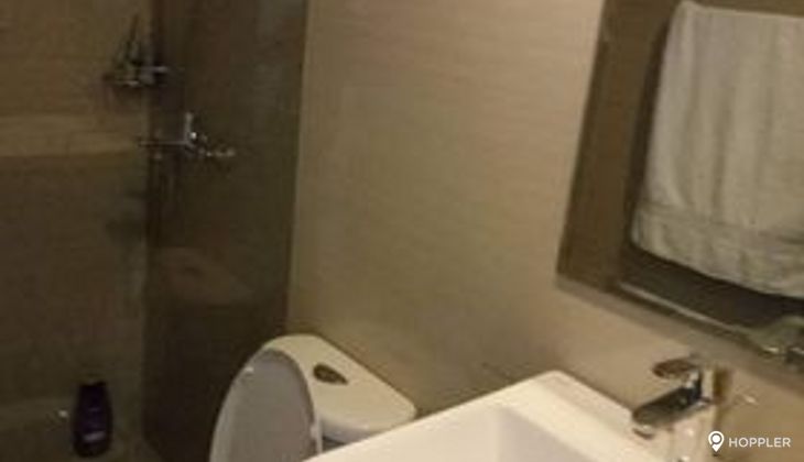"Studio Condo for Rent in Viceroy, McKinley Hill, Taguig"03