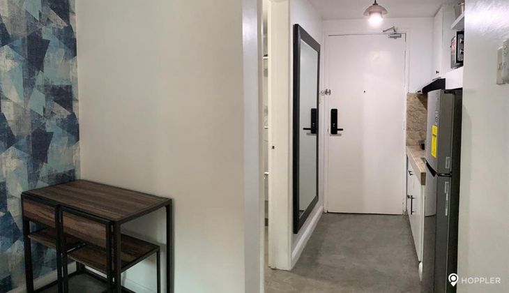 "Studio Condo for Rent in Citadel Inn, Poblacion, Makati"06