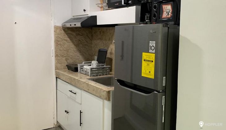 "Studio Condo for Rent in Citadel Inn, Poblacion, Makati"08