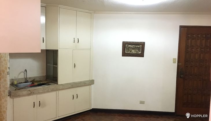 "1BR Condo for Rent in Sunset View Towers, Barangay 13, Pasay"05