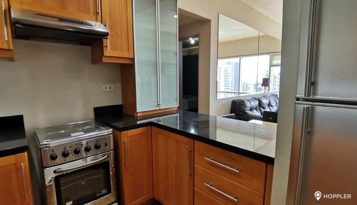 "2BR Condo for Rent in One Legazpi Park, Legazpi Village, Makati"03