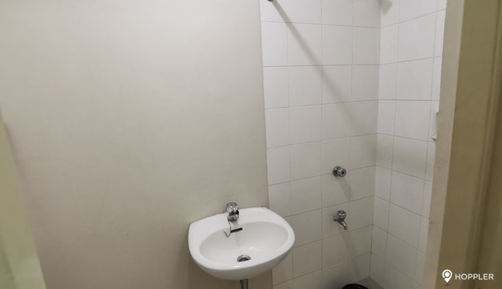 "2BR Condo for Rent in One Legazpi Park, Legazpi Village, Makati"09