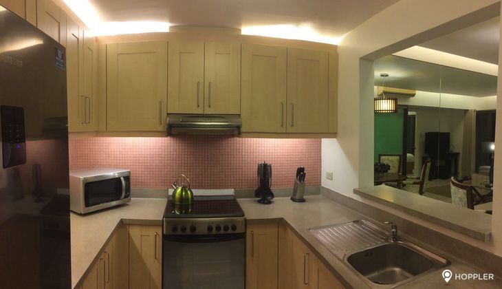 "1BR Condo for Rent in Joya Lofts and Towers, Rockwell Center, Makati"03