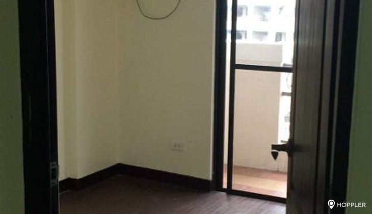 "2BR Condo for Rent in 313 Aguirre Ave., BF Homes, Las Piñas"03