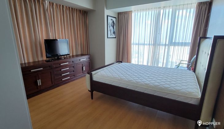"2BR Condo for Rent in The St. Francis Shangri-La Place, Ortigas Center, Mandaluyong"10