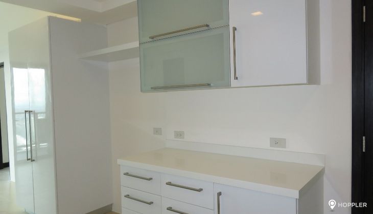 "3BR Condo for Rent in One Serendra, BGC - Bonifacio Global City, Taguig"10