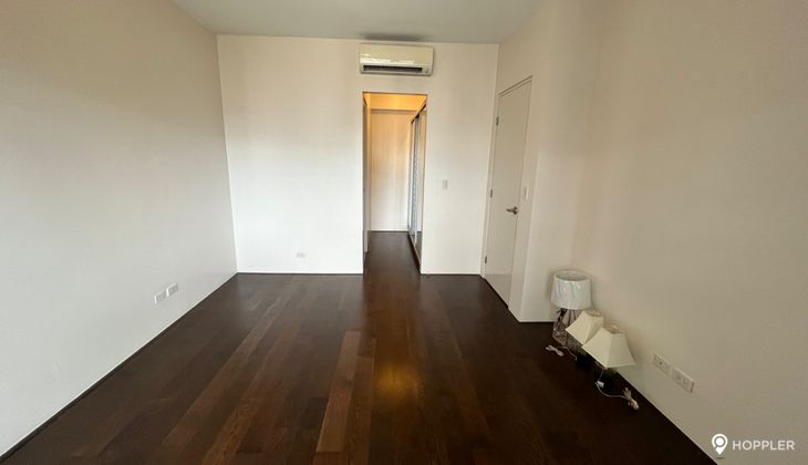 "2BR Condo for Rent in Arya Residences, BGC - Bonifacio Global City, Taguig"06