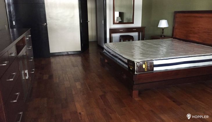 "2BR Condo for Rent in One Serendra, BGC - Bonifacio Global City, Taguig"03