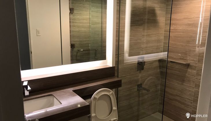 "2BR Condo for Rent in The Proscenium Residences, Rockwell Center, Makati"04