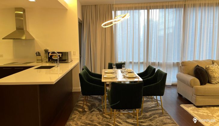 "2BR Condo for Rent in The Suites at One Bonifacio High Street, BGC - Bonifacio Global City, Taguig"10