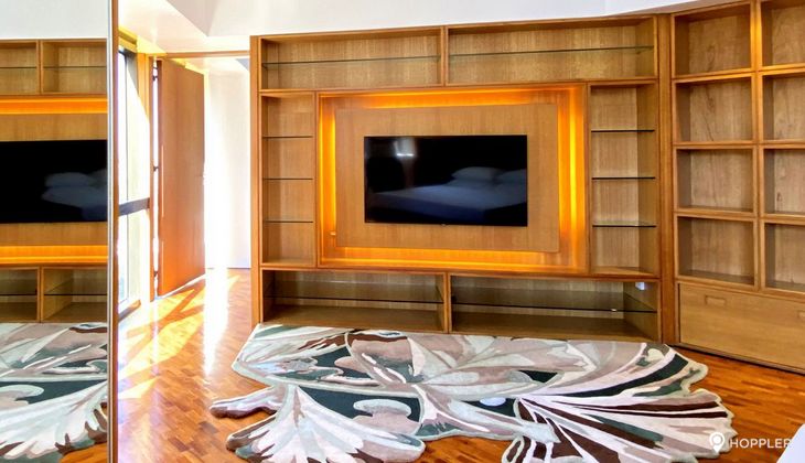 "3BR Condo for Rent in The Ritz Towers, Urdaneta Village, Makati"03
