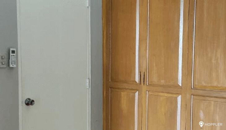 "4BR Condo for Rent in The Salcedo Park, Salcedo Village, Makati"03