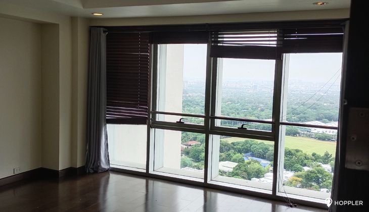 "3BR Condo for Rent in Fairways Tower, BGC - Bonifacio Global City, Taguig"09