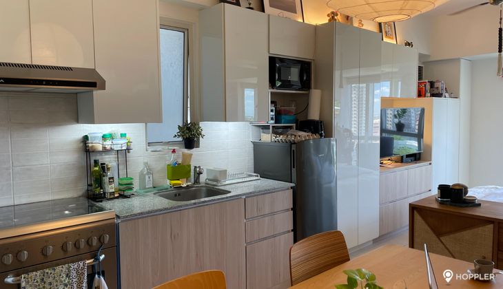 "Studio Condo for Rent in The Columns Legaspi, Legazpi Village, Makati"03