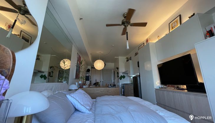 "Studio Condo for Rent in The Columns Legaspi, Legazpi Village, Makati"10