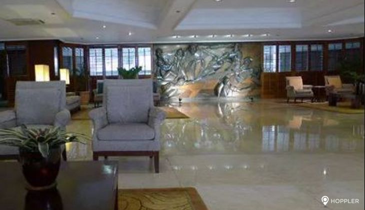 "3BR Condo for Rent in The Ritz Towers, Urdaneta Village, Makati"06