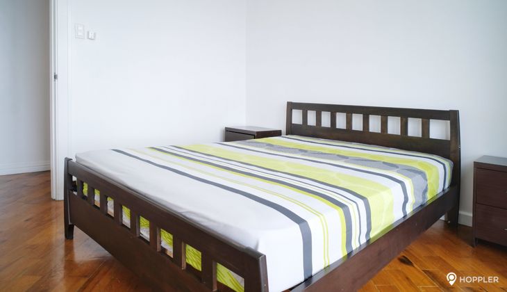 "2BR Condo for Rent in The Manansala, Rockwell Center, Makati"07