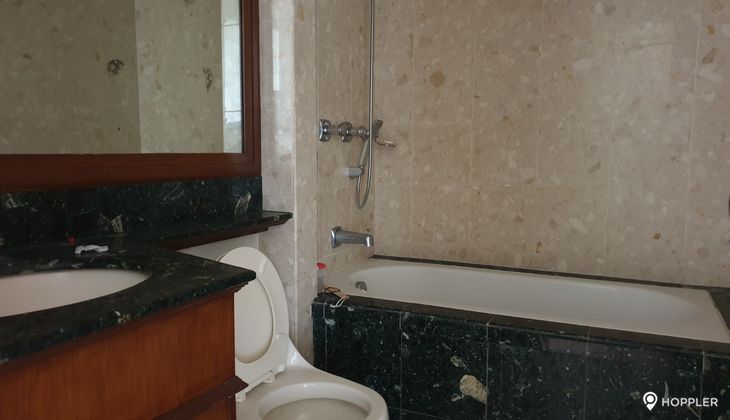 "1BR Condo for Rent in Hidalgo Place, Rockwell Center, Makati"04