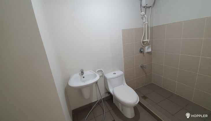 "2BR Condo for Rent in Avida Towers BGC 9th Ave., BGC - Bonifacio Global City, Taguig"04