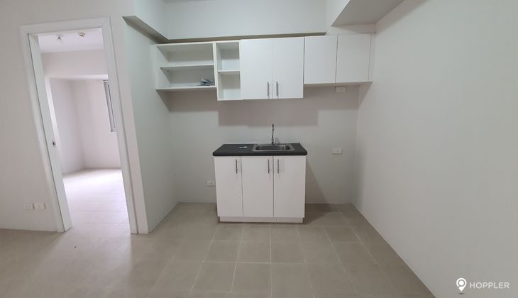 "2BR Condo for Rent in Avida Towers BGC 9th Ave., BGC - Bonifacio Global City, Taguig"05