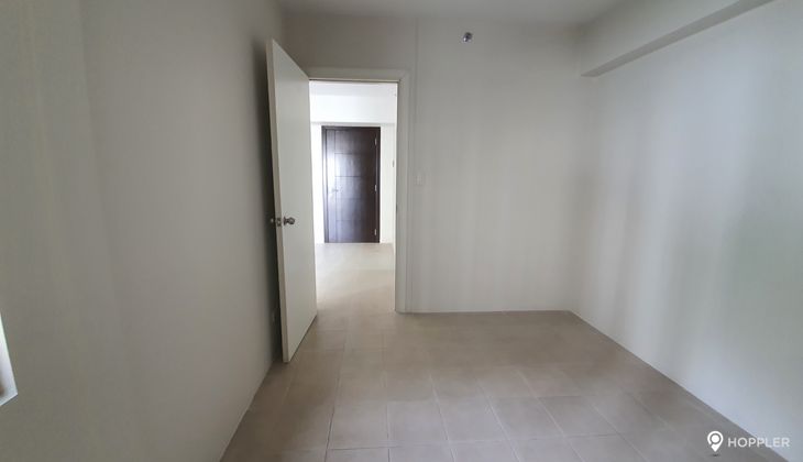 "2BR Condo for Rent in Avida Towers BGC 9th Ave., BGC - Bonifacio Global City, Taguig"10