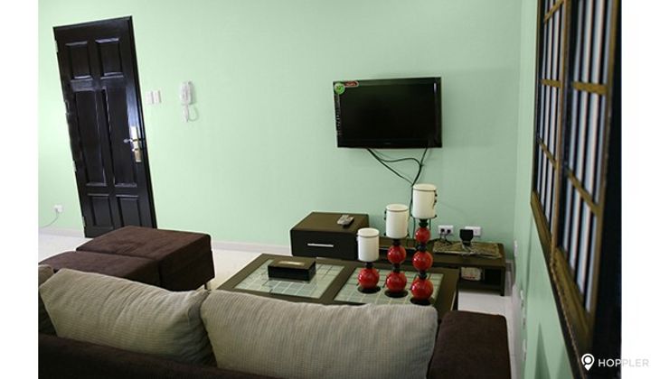 "2BR Condo for Rent in Xanland Place, Loyola Heights, Quezon City"02