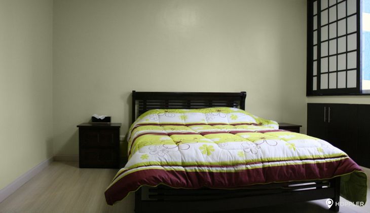 "2BR Condo for Rent in Xanland Place, Loyola Heights, Quezon City"05