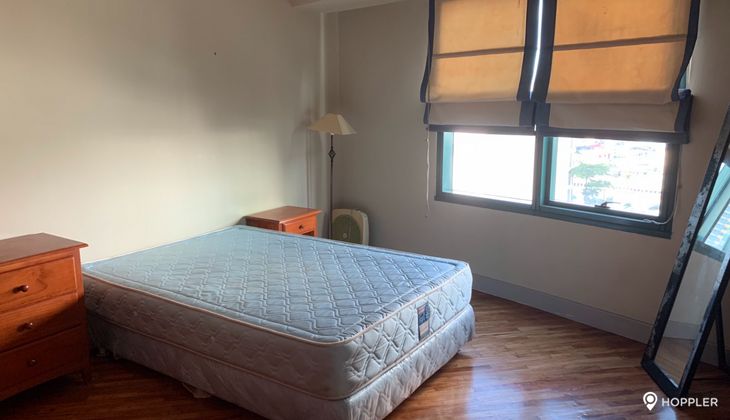 "1BR Condo for Rent in Amorsolo West, Rockwell Center, Makati"03