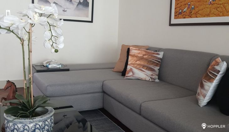 "3BR Condo for Rent in Luna Gardens, Rockwell Center, Makati"03