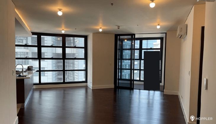 "2BR Condo for Rent in Garden Towers, Legazpi Village, Makati"06
