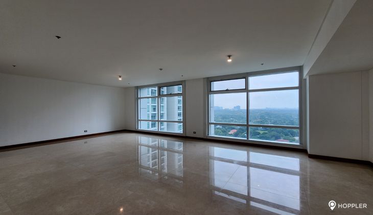 "3BR Condo for Rent in Two Roxas Triangle, Salcedo Village, Makati"03