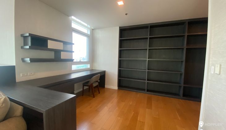 "3BR Condo for Rent in Park Terraces, San Lorenzo Village, Makati"08