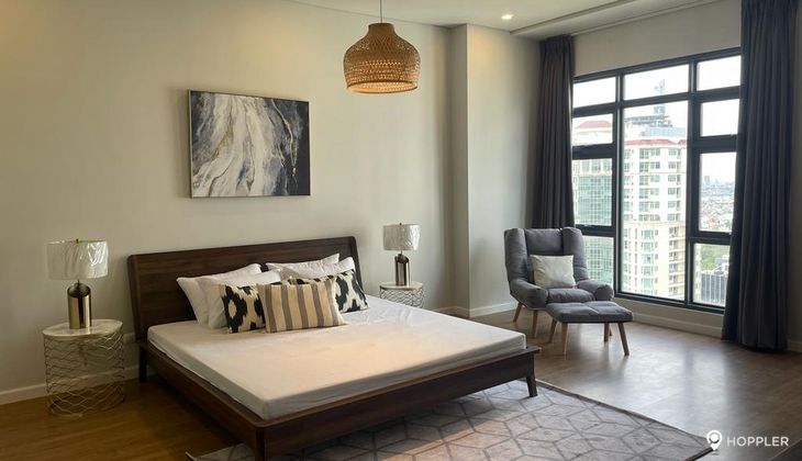 "3BR Condo for Rent in Escala Salcedo, Salcedo Village, Makati"04