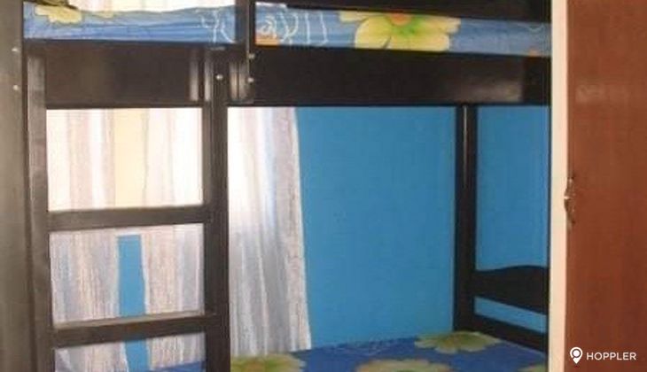 "2BR Condo for Rent in Bonifacio Heights, Lawton Avenue, Taguig"02