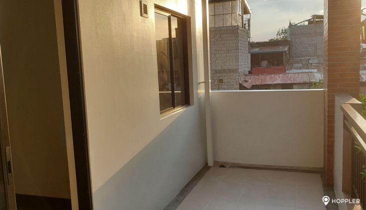 "3BR Condo for Rent in Acacia Estates, Ususan, Taguig"05