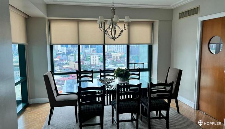 "2BR Condo for Rent in Amorsolo West, Rockwell Center, Makati"02