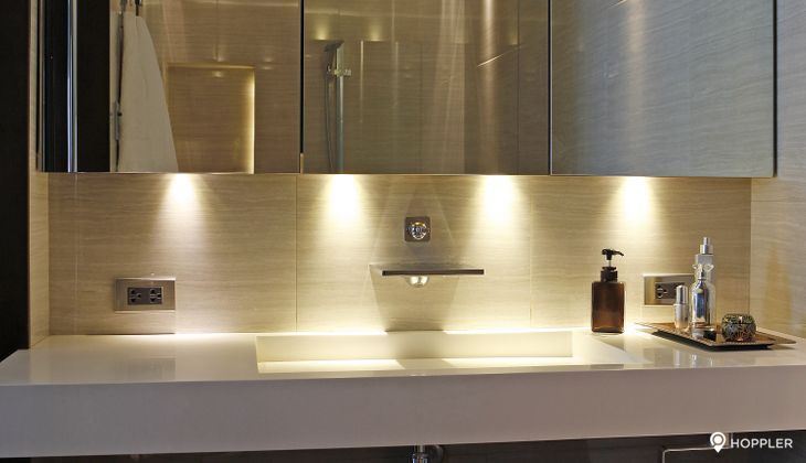 "3BR Condo for Rent in Crescent Park Residences, BGC - Bonifacio Global City, Taguig"10