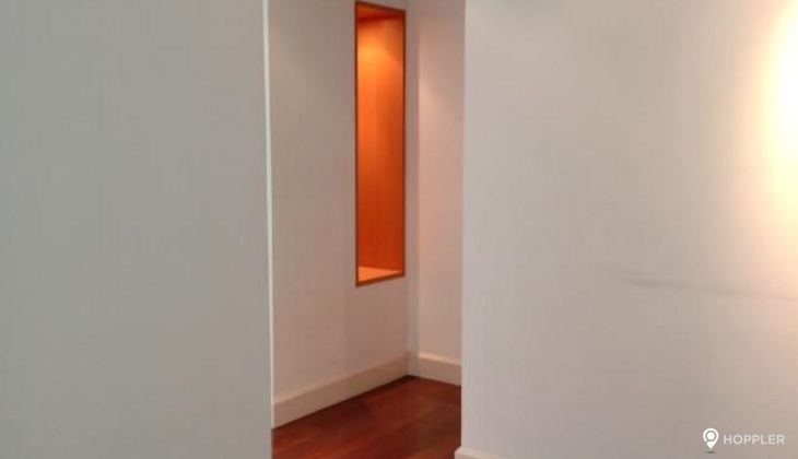 "3BR Condo for Rent in One Roxas Triangle, Urdaneta Village, Makati"02